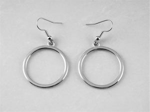 Medium Plain Hoop Earrings E032G