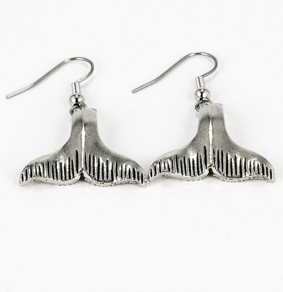 Whale Tail Earrings E080